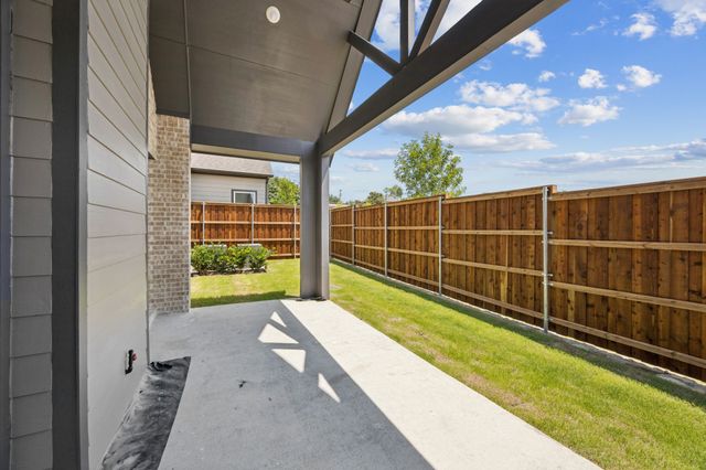 9348 Charlie Lane, Dallas, TX 75238