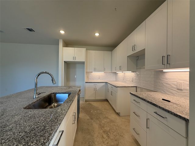 3120 Bennett Drive 21-101, Corinth, TX 76208