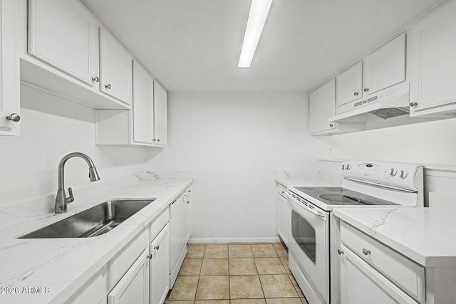 3511 E BASELINE Road 1083, Phoenix, AZ 85042