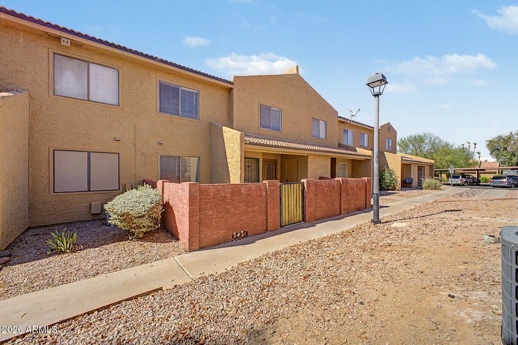 3511 E BASELINE Road 1083, Phoenix, AZ 85042
