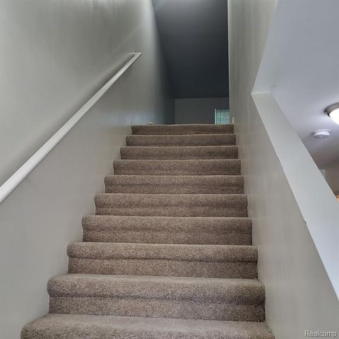 33520 Birchlawn, Westland, MI 48185