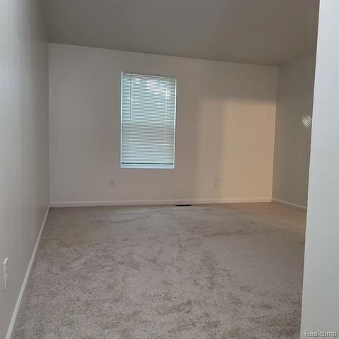 33520 Birchlawn, Westland, MI 48185