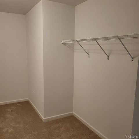 33520 Birchlawn, Westland, MI 48185