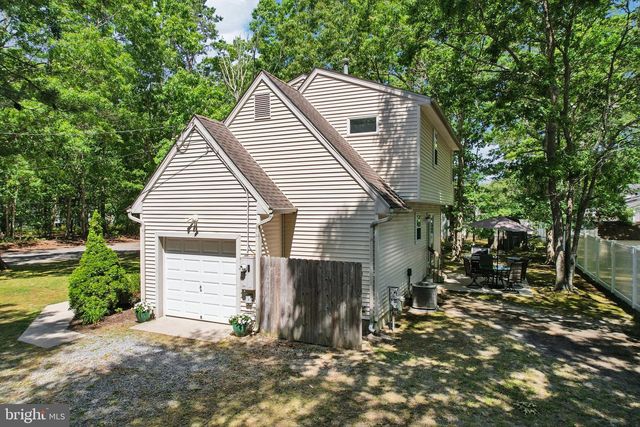 129 TOWNSEND RD, Marmora, NJ 08223