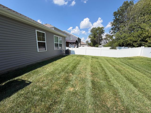 2162 Pentress Drive, Grove City, OH 43123