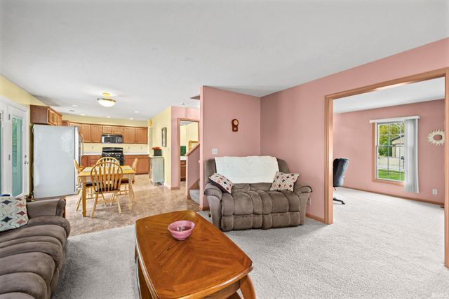 1922 Bayberry Lane, West Lafayette, IN 47906