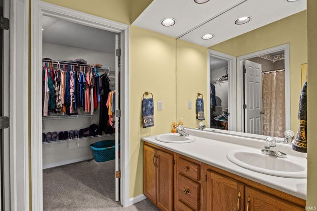 1922 Bayberry Lane, West Lafayette, IN 47906