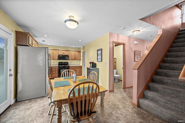 1922 Bayberry Lane, West Lafayette, IN 47906