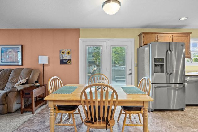 1922 Bayberry Lane, West Lafayette, IN 47906