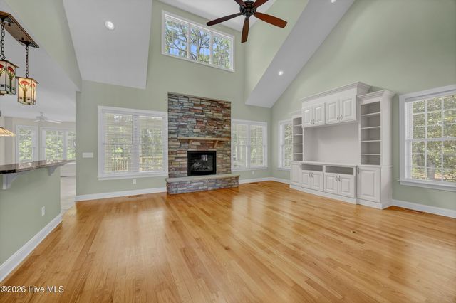 364 Broad Leaf Lane SE, Bolivia, NC 28422