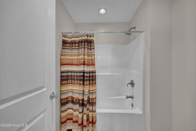 364 Broad Leaf Lane SE, Bolivia, NC 28422