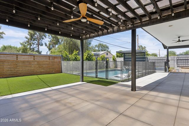 1841 E MONTECITO Avenue, Phoenix, AZ 85016