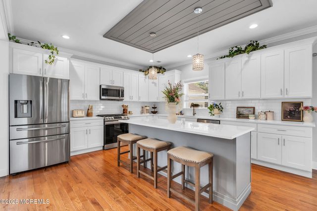 432 Nixon Avenue, Bayville, NJ 08721