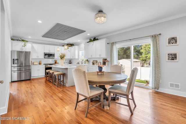 432 Nixon Avenue, Bayville, NJ 08721