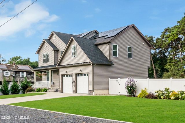 432 Nixon Avenue, Bayville, NJ 08721
