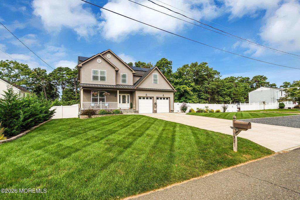 432 Nixon Avenue, Bayville, NJ 08721