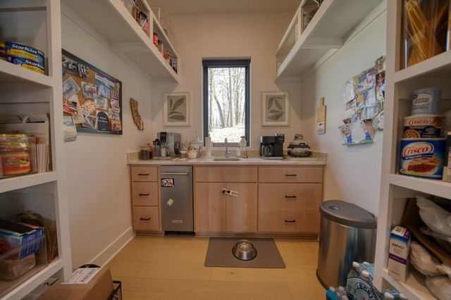 18 The Pointe Drive, Eureka Springs, AR 72631