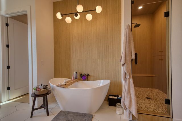 18 The Pointe Drive, Eureka Springs, AR 72631