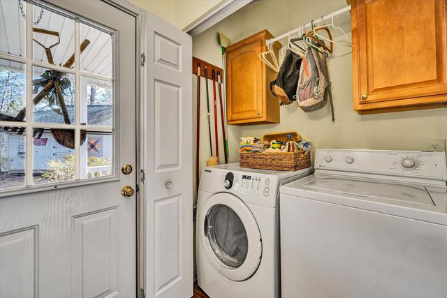 1164 DRY HILL RD, Ferrum, VA 24088