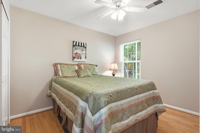 5608 EPPES ISLAND PL, Manassas, VA 20112