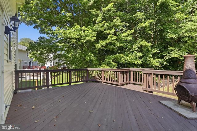 5608 EPPES ISLAND PL, Manassas, VA 20112