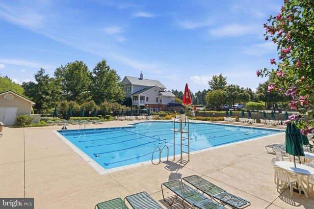 5608 EPPES ISLAND PL, Manassas, VA 20112