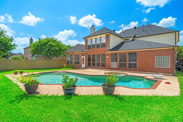 716 Coal Creek Drive, Mansfield, TX 76063