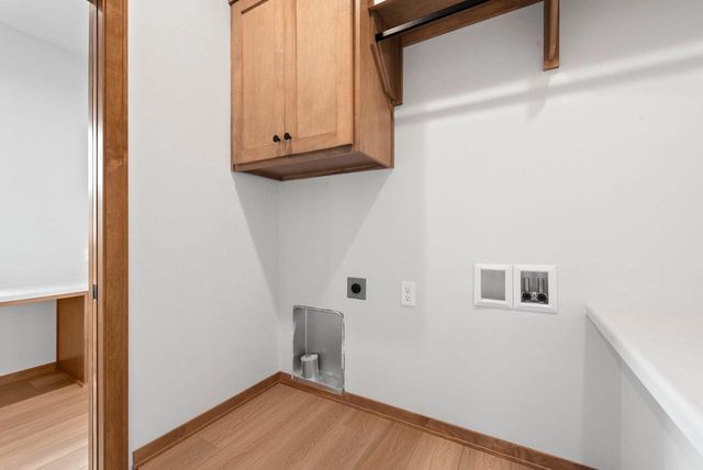 1115 BAY MIST WAY, Green Bay, WI 54311