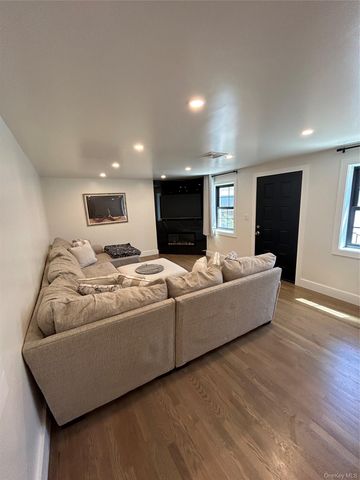 3266 Lucerne Street, Bronx, NY 10465