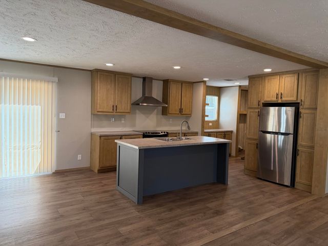 115 Ash Hill Drive, Eutawville, SC 29048