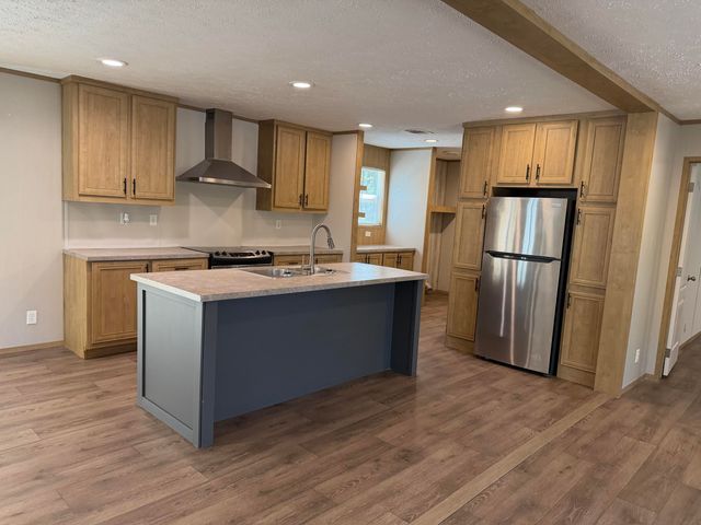 115 Ash Hill Drive, Eutawville, SC 29048