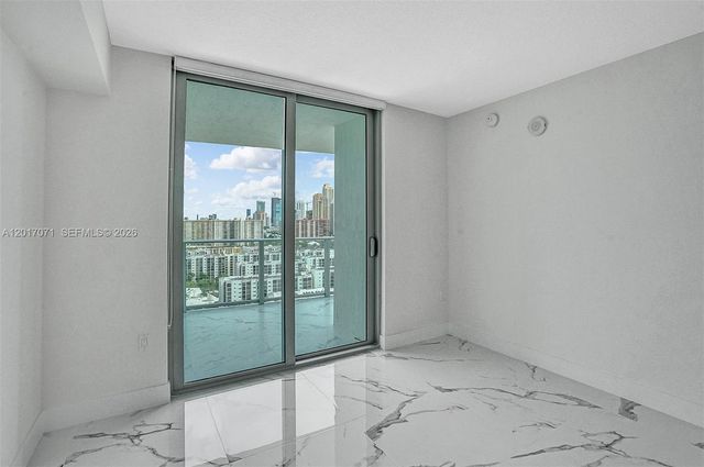 330 Sunny Isles Blvd 5-2205, Sunny Isles Beach, FL 33160