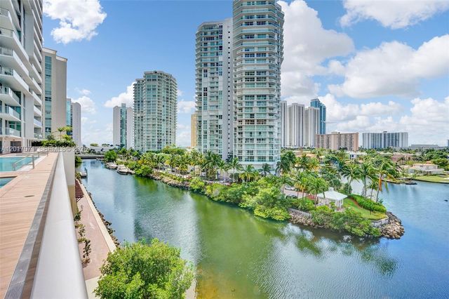 330 Sunny Isles Blvd 5-2205, Sunny Isles Beach, FL 33160