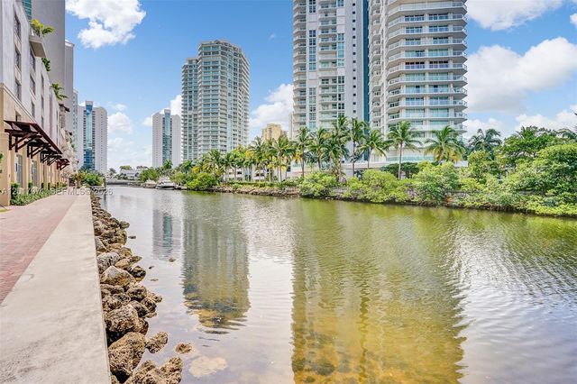 330 Sunny Isles Blvd 5-2205, Sunny Isles Beach, FL 33160