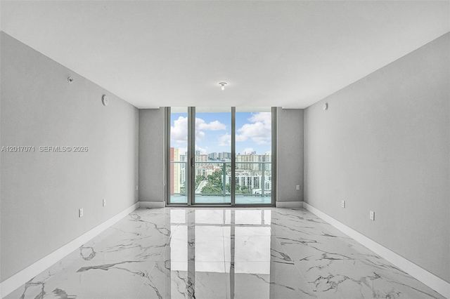 330 Sunny Isles Blvd 5-2205, Sunny Isles Beach, FL 33160