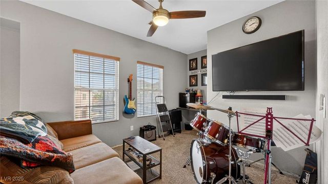 742 Solitude Point Avenue, Henderson, NV 89012