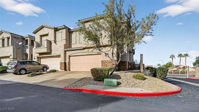 742 Solitude Point Avenue, Henderson, NV 89012