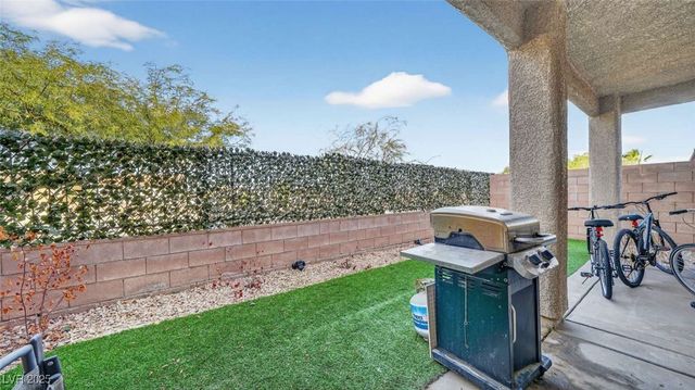 742 Solitude Point Avenue, Henderson, NV 89012