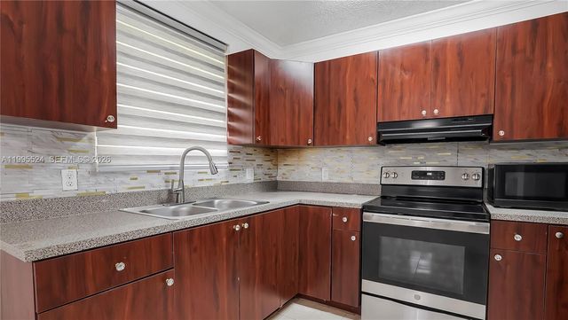 12235 SW 202nd St 12235, Miami, FL 33177