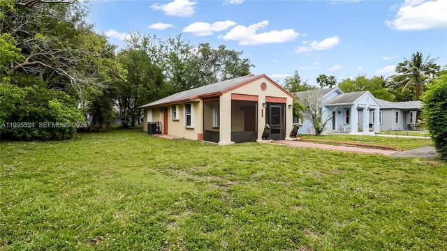 12235 SW 202nd St 12235, Miami, FL 33177
