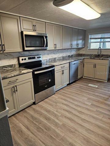 10895 SE TIMUCUAN ROAD, Summerfield, FL 34491