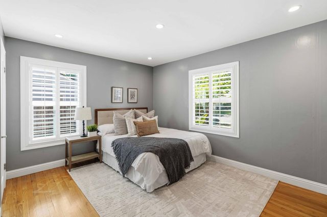 4913 Helen Way, Sacramento, CA 95822