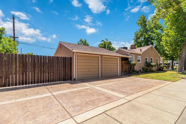 4913 Helen Way, Sacramento, CA 95822