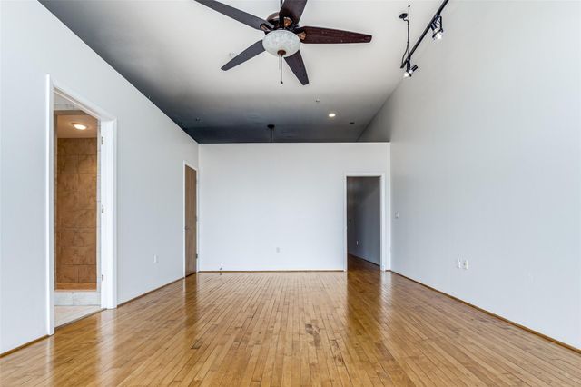 1312 Live Oak Street 223, Houston, TX 77003