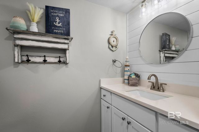 511 E Beach Boulevard 405, Gulf Shores, AL 36542