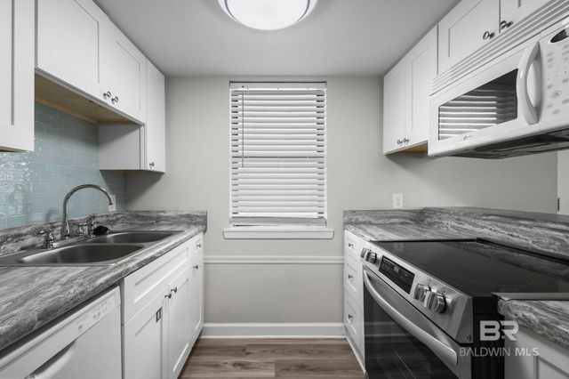 511 E Beach Boulevard 405, Gulf Shores, AL 36542