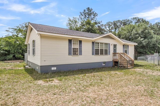 115 Decker Court, Moncks Corner, SC 29461