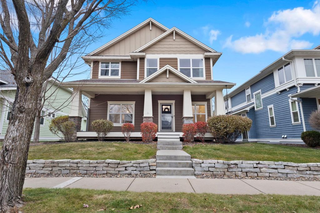 15563 Duck Trail Lane, Apple Valley, MN 55124