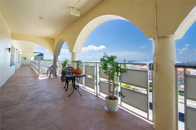 2960 59TH STREET S 614, Gulfport, FL 33707