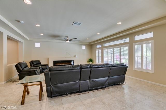 9766 Cadence Creek Court, Las Vegas, NV 89141
